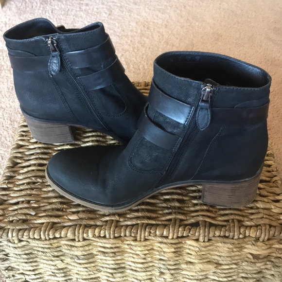 Franco Sarto Black Leather Booties - 8 - Picture 2 of 6